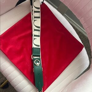 Chic Red and Green Shoulder Bag